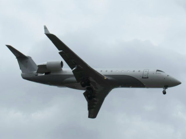 Canadair Regional Jet CRJ-200 (N890SA)