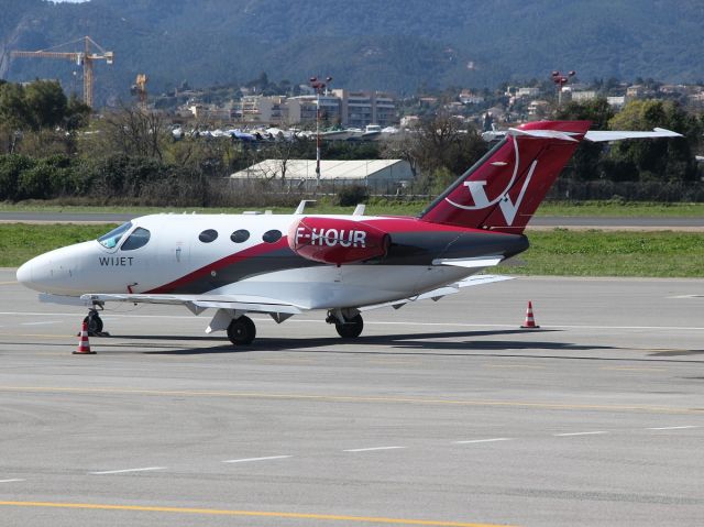 Cessna Citation Mustang (F-HOUR) - 06 mars 2016