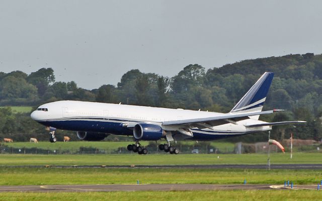 Boeing 777-200 (N777UK) - polaris aviation solutions b777-212er n777uk landing at shannon 29/8/18.