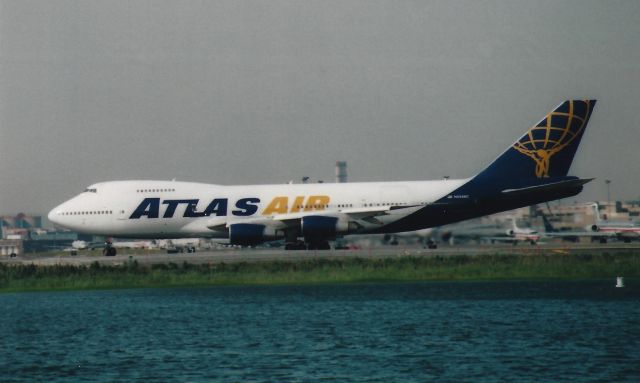 Boeing 747-200 (N524MC) - From June 22, 2006