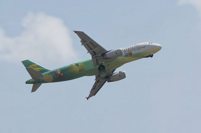 Airbus A320 (B-6725)