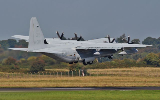 Lockheed C-130 Hercules (16-8067) - usm kc-130j harvest hawk 168067 dep shannon 10/9/14.