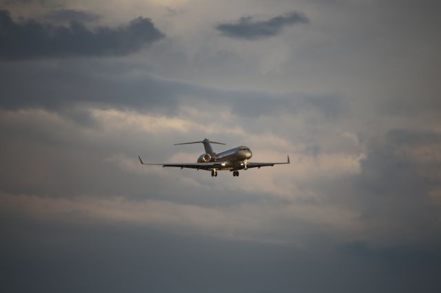 Bombardier Global 5000 (N502VJ)
