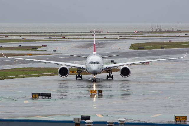 Airbus A350-900 (HL8079)