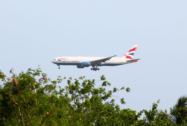 Boeing 777-200 (G-VIIO)