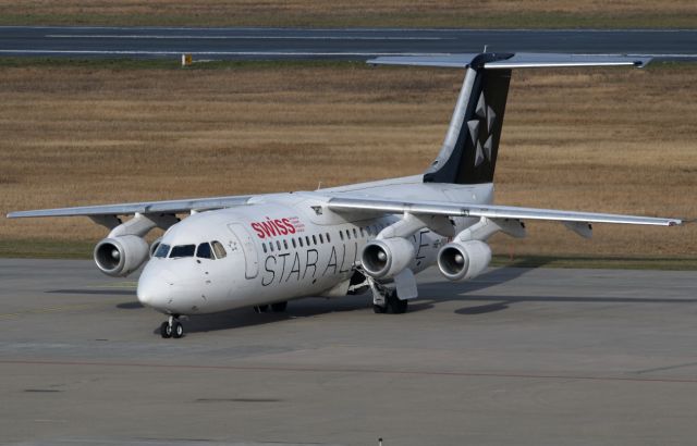 Avro RJ-100 Avroliner (HB-IYU)