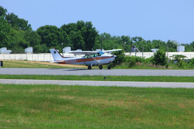 Cessna Skyhawk (N5260K)