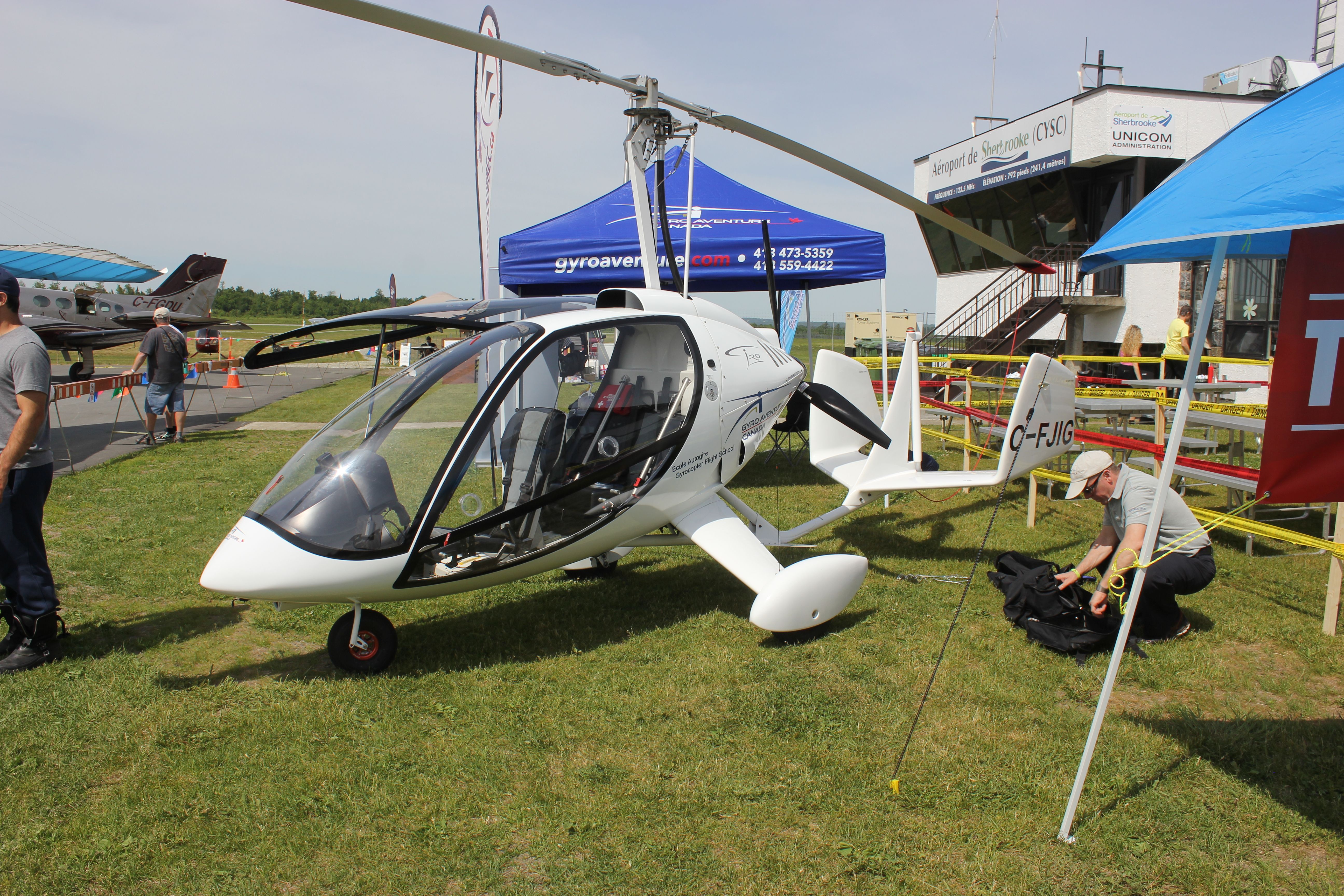 C-FJIG — - C-FJIG DTA J-RO-914 UL RVA Aéroport de Sherbrooke QC. CYSC 16-06-2018