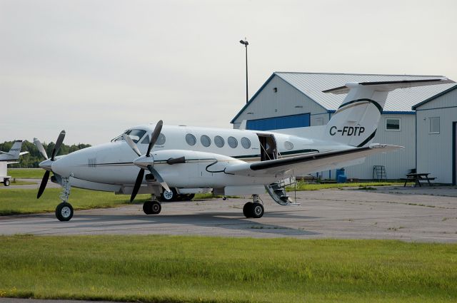 Beechcraft Super King Air 300 (C-FDTP) - Beechcraft B300 Super King Air 350 at CYPQ/YPQ (July 3, 2015)