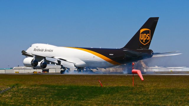 BOEING 747-8 (N628UP) - BOE691 lands on Rwy 34L to complete a test flight on 6.28.21. (B747-8F / ln 1565 / cn 65779).