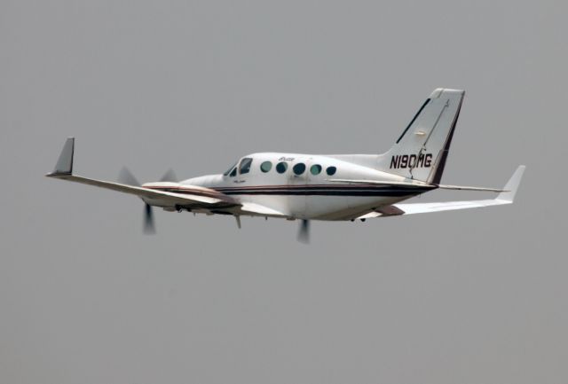 Cessna Chancellor (N190MG) - Departure RW 06.