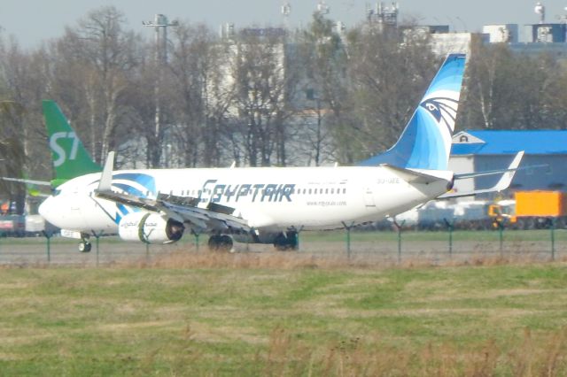 Boeing 737-800 (SU-GEE)