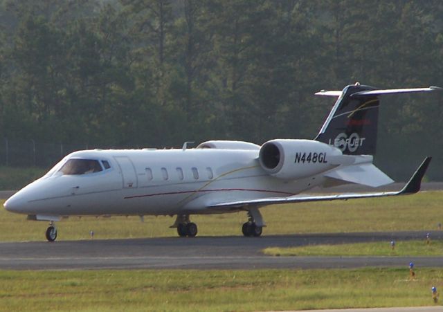 Learjet 60 (N448GL)