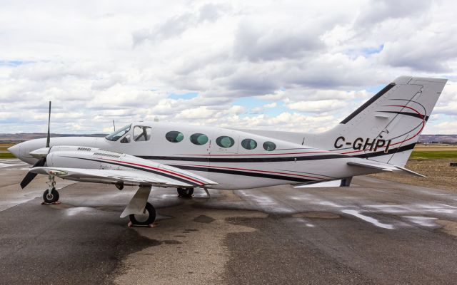 Cessna 421 (C-GHPI)