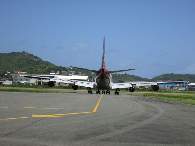 Boeing 747-400 (G-VGAL)