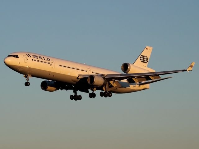 McDonnell Douglas DC-10 (N273WA) - Arriving just before sunset at KBWI