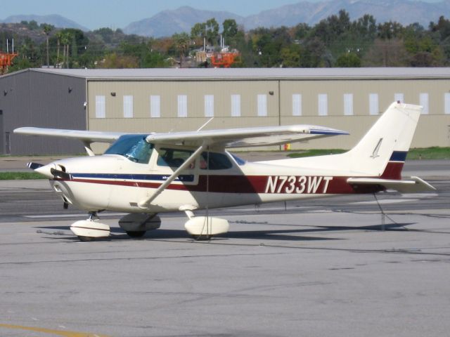 Cessna Skyhawk (N733WT) - Parked at Fullerton