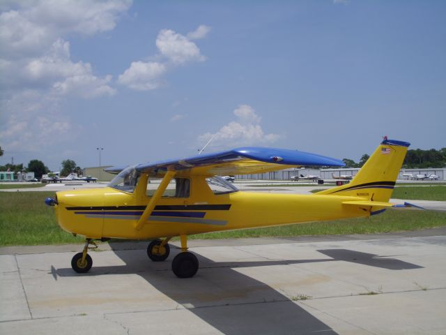 Cessna Commuter (N2923S)