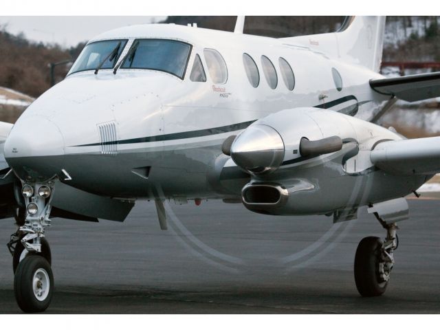 Beechcraft King Air 90 (N331JP) - Reliant Airs King Air 90.