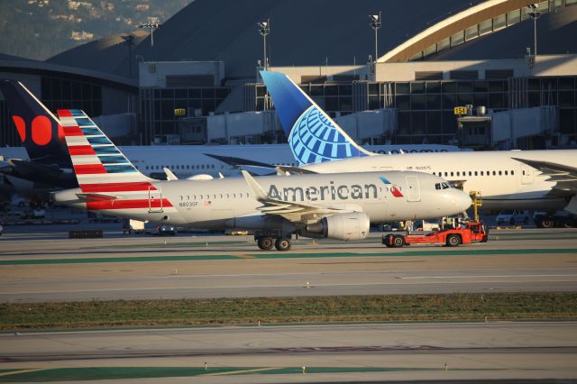 Airbus A319 (N8030F)