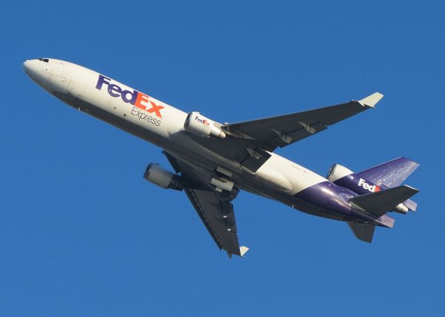 Boeing MD-11 (N645FE)