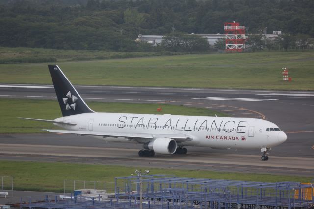 BOEING 767-300 (C-FMWY)