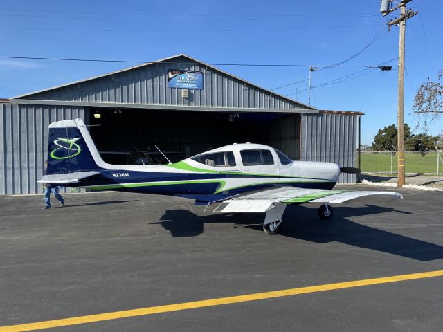 North American Rockwell Commander 200 (N236M) - New Paint