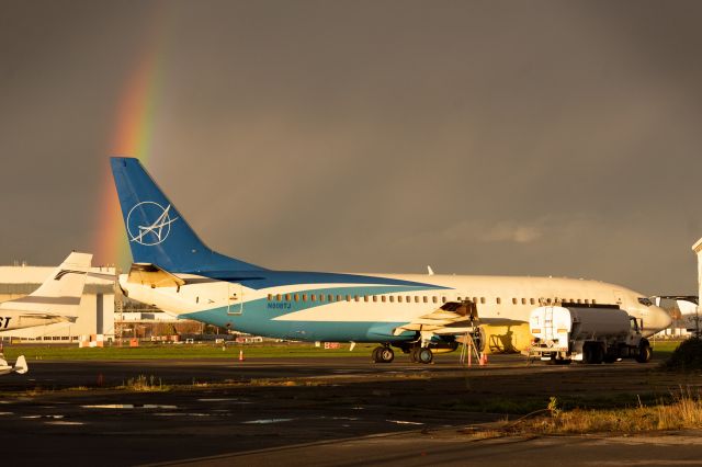 BOEING 737-400 (N808TJ)