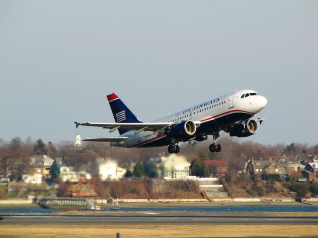 Airbus A319 (N768US)