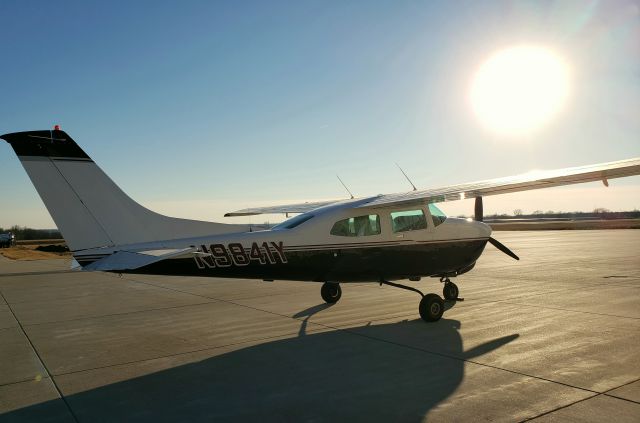 Cessna Centurion (N9841Y)