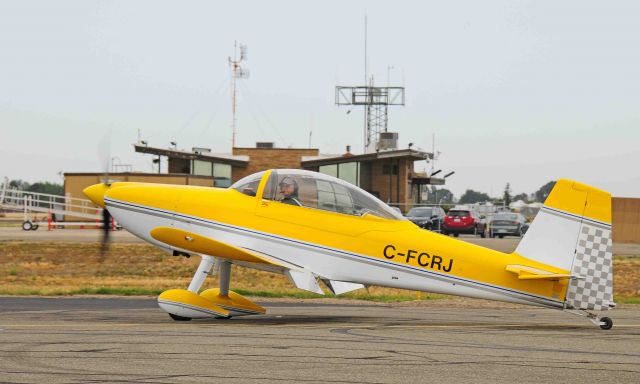 Canadair Challenger (C-FCRJ)