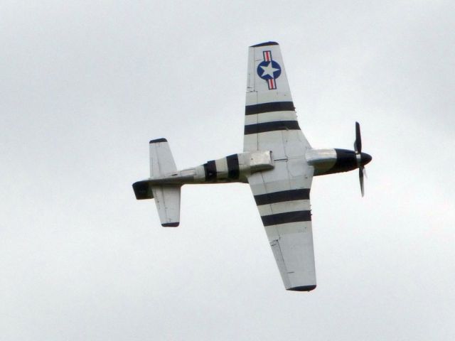 North American P-51 Mustang (N51HY)