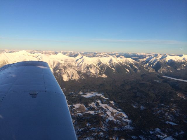 Piper Cherokee (N1086H) - Standing in cabin taking photo