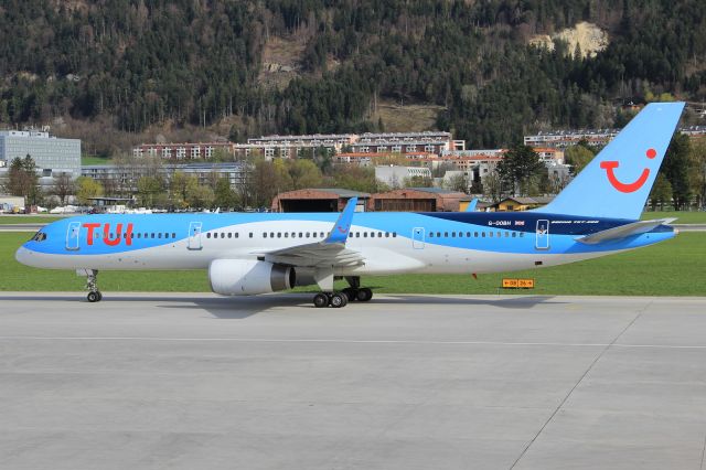 Boeing 757-200 (G-OOBH)