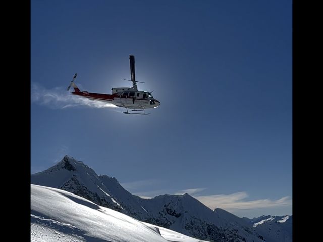 C-GRNR — - Heli-skiing