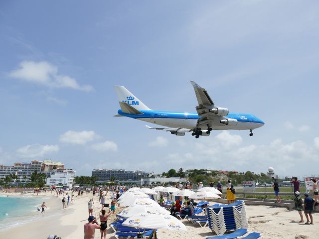 Boeing 747-400 (PH-BFA)