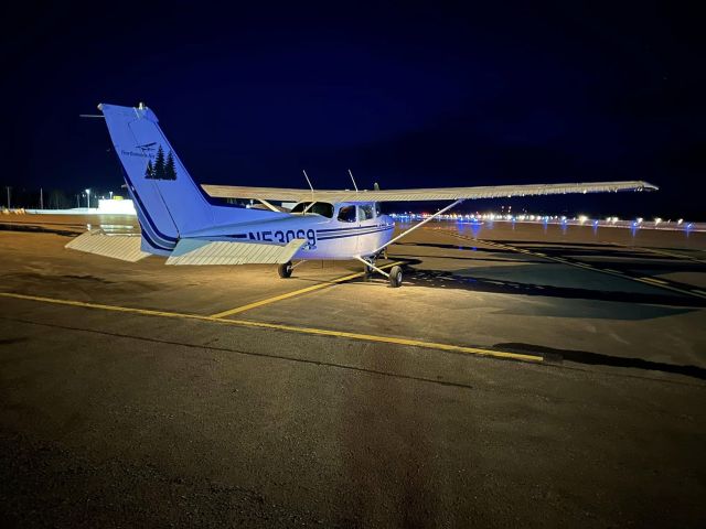 Cessna Skyhawk (N53069)