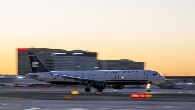 Airbus A321 (N182UW) - Early morning departure LAX