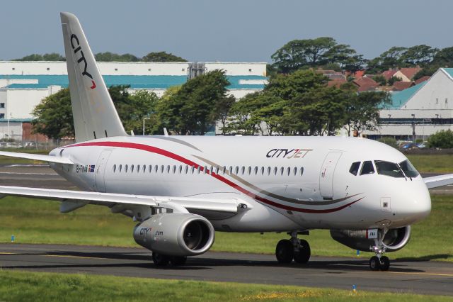 Sukhoi Superjet 100 (EI-FWA)