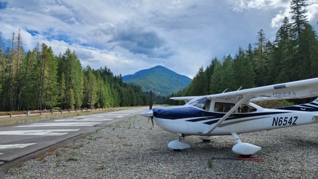 Cessna Skylane (N654Z) - Ranger Field WA