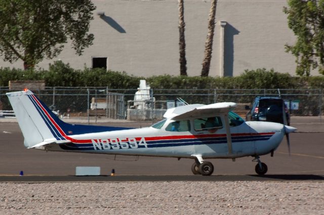 Cessna Skyhawk (N89594)