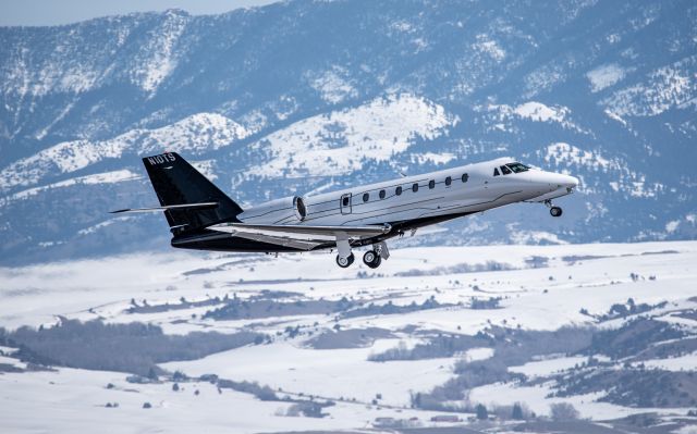 Cessna Citation Sovereign (N10TS) - Nice Sovereign departing BZN