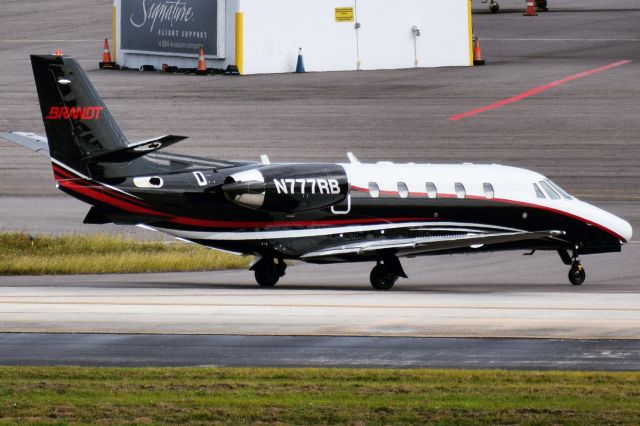 Cessna Citation Excel/XLS (N777RB) - 2006 Cessna 560XL (Citation Excel) arriving into the Signature FBO ramp at Tampa International (TPA) from Springfield (SPI)