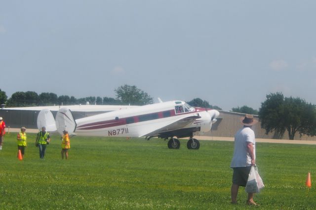 Beechcraft 18 (N87711)