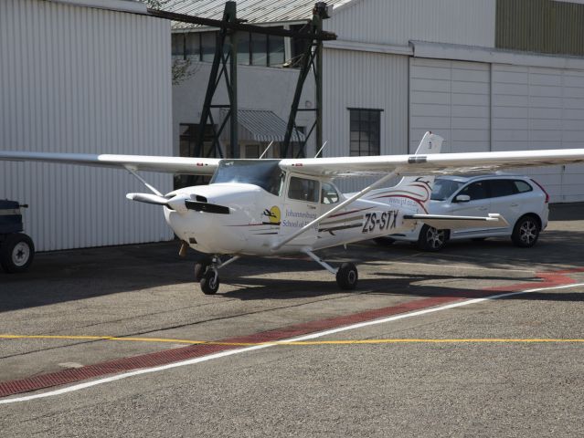 Cessna Skyhawk (ZS-STX) - 24 AUG 2018.