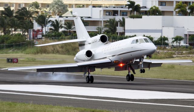 Dassault Falcon 50 (N827CT)