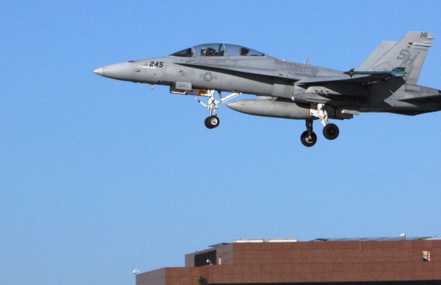 McDonnell Douglas FA-18 Hornet (16-4028) - F-18 from Marine Fighter Attack Training Squadron 101 based at Miramar, CA, landing RWY 30.