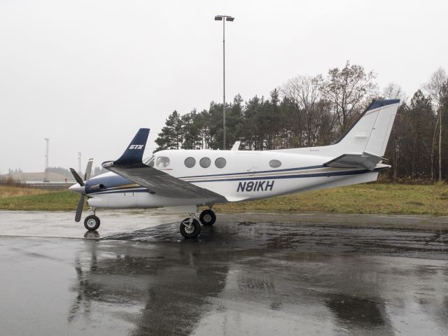 Beechcraft King Air 90 (N81KH) - 31 OCT 2016.