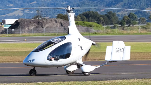 AUTOGYRO Cavalon (G2406) - Weird looking.