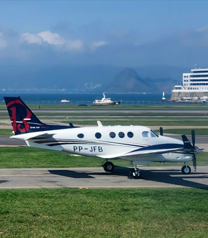 Beechcraft King Air 90 (PP-JFB)